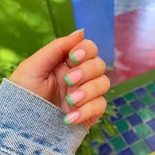 green French tip nails
